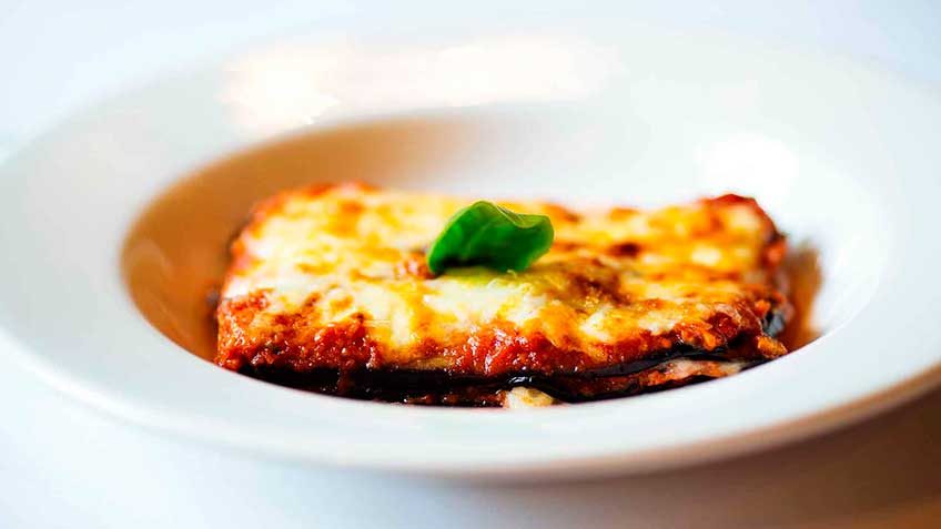 Lasaña sin pasta, Receta, Dra. Tatiana Sosa, TV saludable, Alimentación saludable, Tatiana en Casa, queso sin lácteos