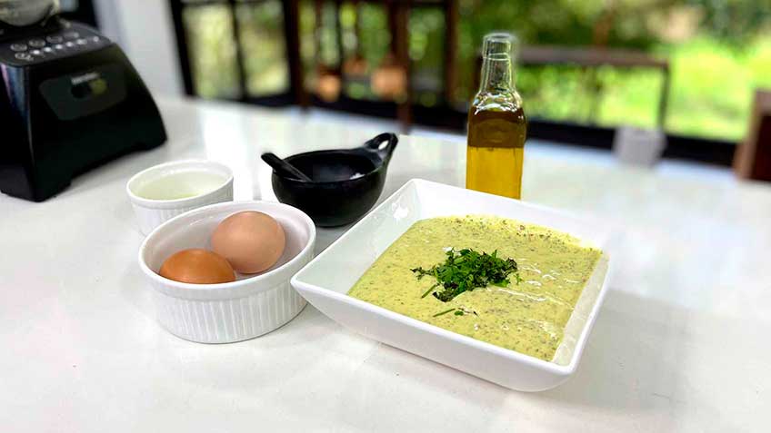 Receta, Mayonesa, Tatiana en casa, Salsas, Saludable, huevoAceite de Oliva, zumo, limón, almendras tostadas, sal, cilantro