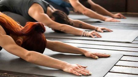 a0447cf1cb7183b1be51f33a4a272d44 image a0447cf1cb7183b1be51f33a4a272d44 Despertar el Cuerpo Contrayendo con Manu Yoga de Vida - HitLive