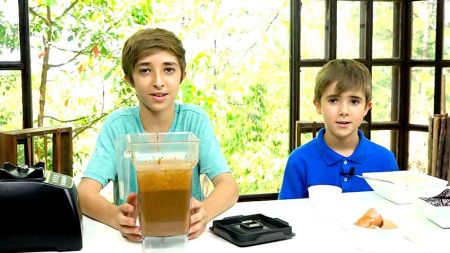 d4b8738b5845632ad1f42ffa9c0a6dff image d4b8738b5845632ad1f42ffa9c0a6dff Receta de Dulce de Guayaba con Tatiana en Casa - HitLive